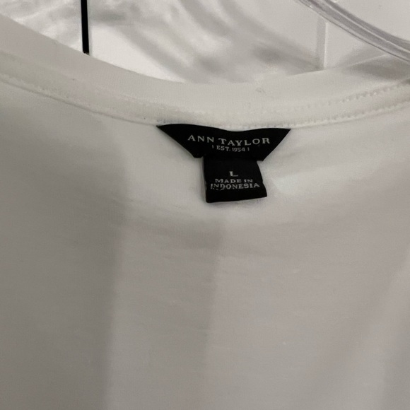 EUC Ann Taylor Sequined Tank - Picture 4 of 4